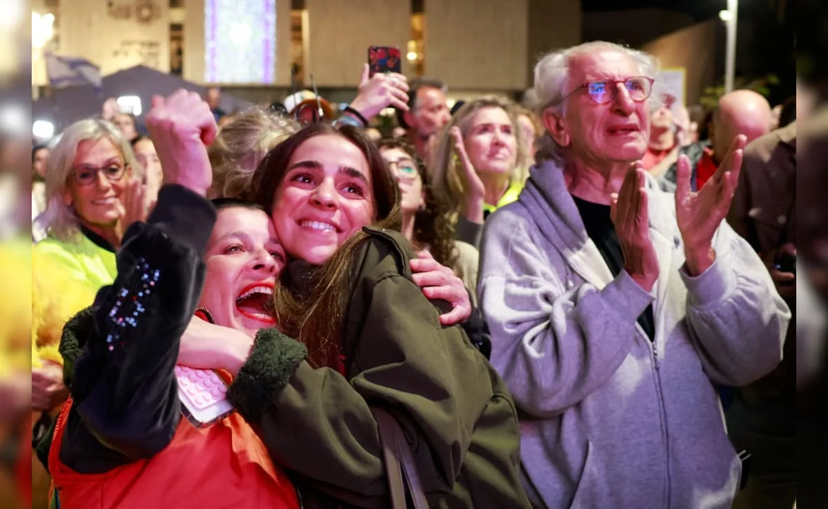 In Israel as well as in Palestine… they returned home after 471 days and tears of joy started flowing in their eyes.