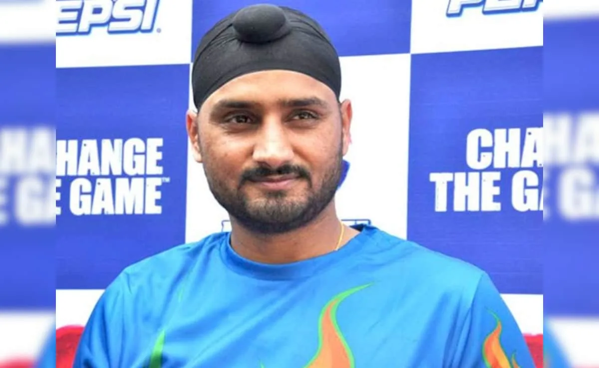 Which two batsmen will score runs in RCB Vs RR match? Harbhajan Singh’s prediction caused sensation