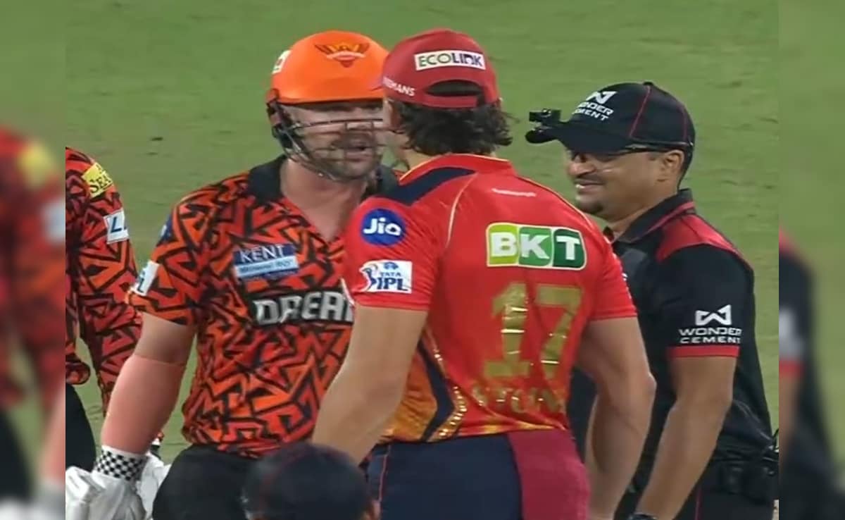 VIDEO: Travis Head with Glenn Maxwell and Marcus Stoinis in the middle ground