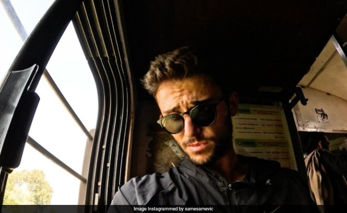 YouTuber of France spent 46 hours spent in Indian Railways, mice and cockroaches shown, said- Mantli is upset, you have to go home